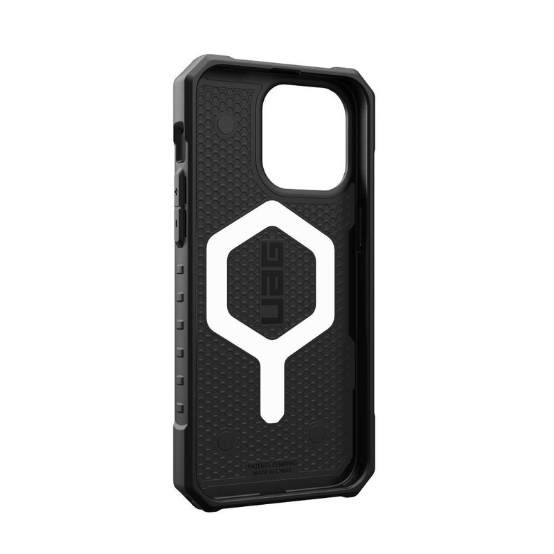 Etui UAG Pathfinder MagSafe do iPhone 15 Pro Max - czarne
