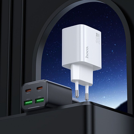 Ładowarka sieciowa do telefonu Hoco 2 x USB C + 2 x USB A QC3.0 PD 3A 20W + kabel USB C do Lightning N55 biała