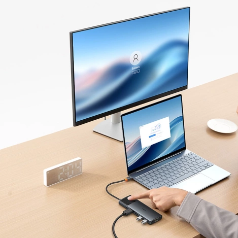 HUB 10in1 Baseus Metal Gleam Series USB-C zu USB-C PD / USB-C / 3x USB-A / 2x HDMI / RJ-45 / SD / TF - Schwarz
