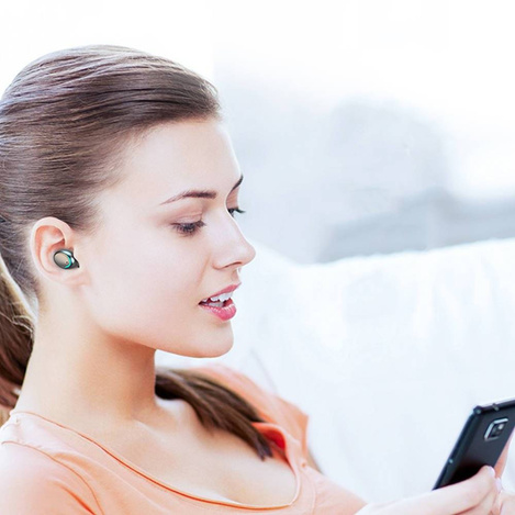 Słuchawki bezprzewodowe dokanałowe Bluetooth 5.0 HF TWS F9-5 z wyświetlaczem pchełki czarne