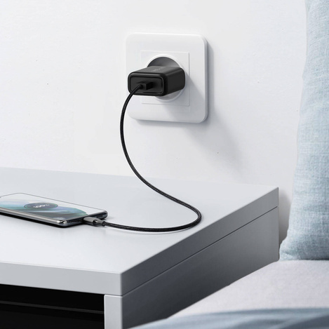 Ugreen USB-A QC3.0 18W charger black (CD122)