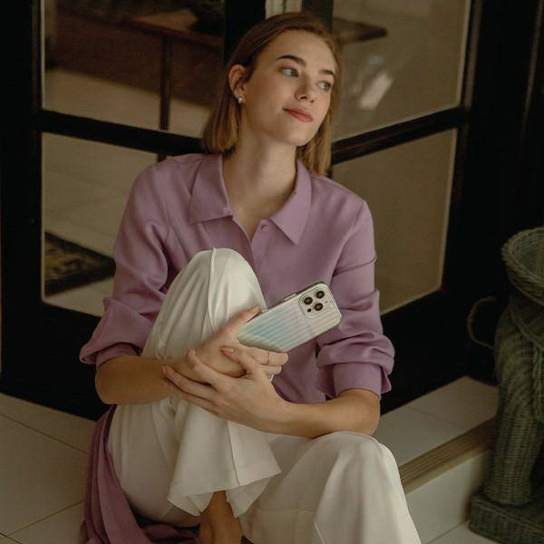 UNIQ etui Coehl Linear iPhone 14 Plus 6,7" opalowy/iridescent