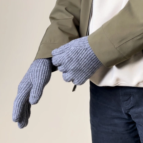 Geflochtene Telefonhandschuhe mit Aussparungen für die Finger – grau