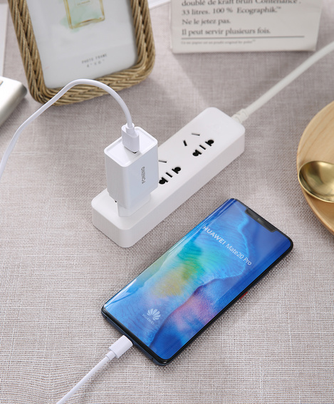 Foneng Ładowarka sieciowa K300 - USB - 18W 3A biała