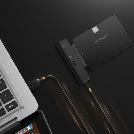 Ugreen adapter przejściówka dysku HDD SSD 2,5'' SATA III 3.0 - USB 3.2 Gen 1 (SuperSpeed USB 5 Gbps) czarny (70609 CM321)