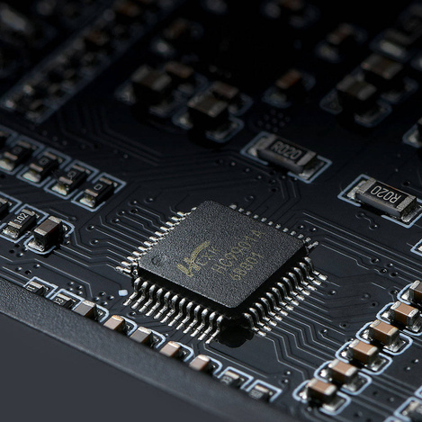 Baseus Digital LED Display Dual Wireless Charger mit Digitalanzeige 20W schwarz (WXSX010101)