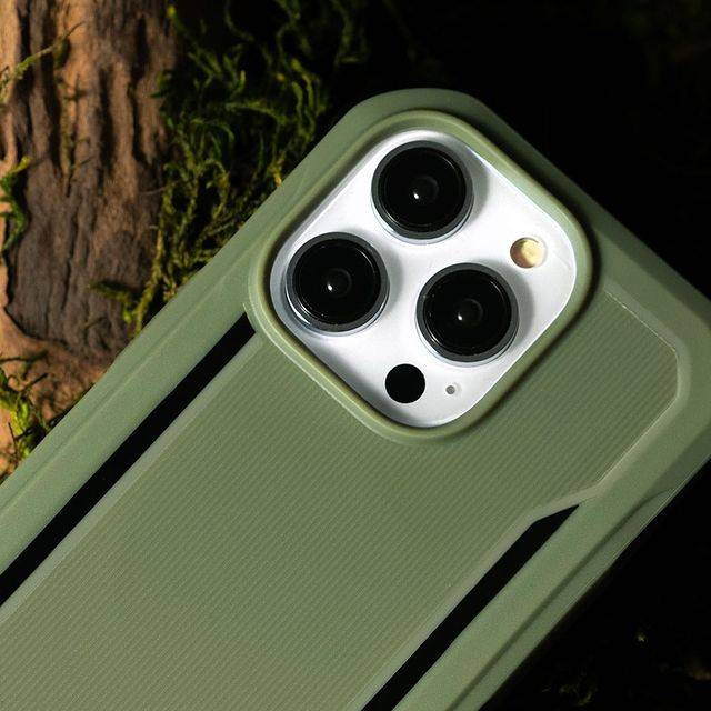 Raptic X-Doria Fort Case iPhone 14 Pro mit MagSafe Panzerhülle schwarz