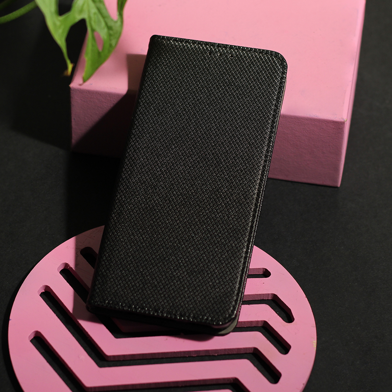 Etui Smart Magnet do Motorola Moto G84 czarne