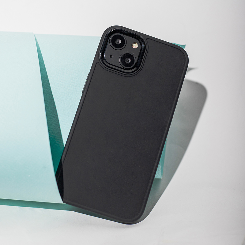 Nakładka Satin do iPhone 16 Plus 6,7&quot; czarna