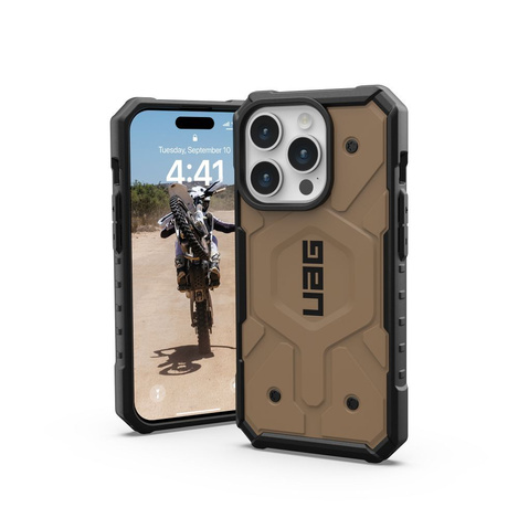 UAG Pathfinder Magsafe - Schutzhülle für iPhone 15 Pro (dunkle Erde)