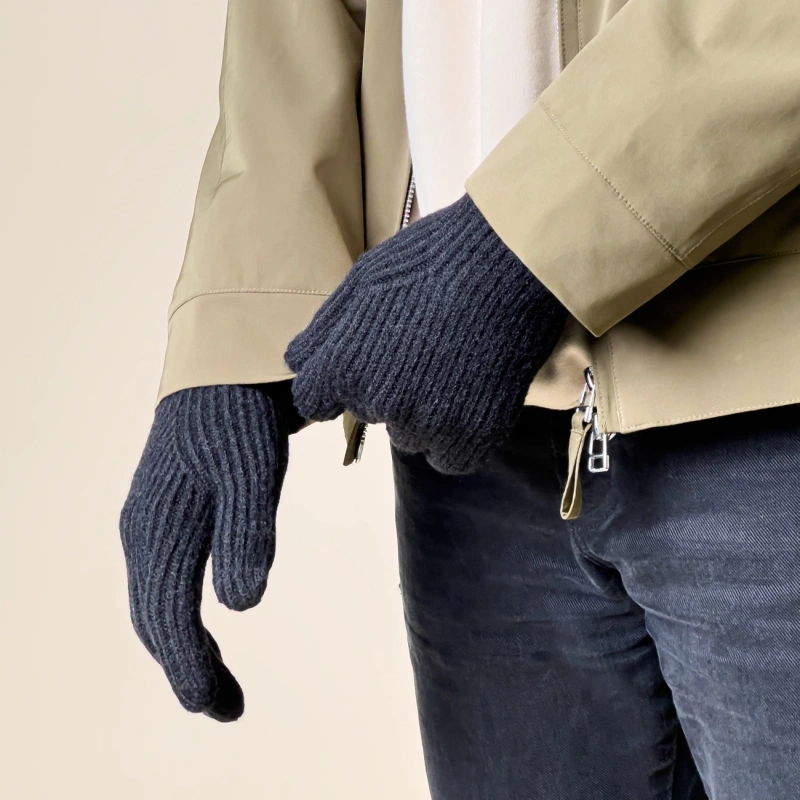 Geflochtene Telefonhandschuhe mit Aussparungen für die Finger – schwarz