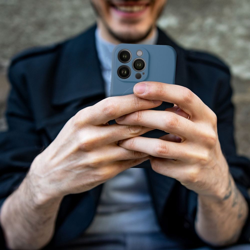 Futerał Silicone Mag Cover kompatybilny z MagSafe do IPHONE 15 PLUS niebieski