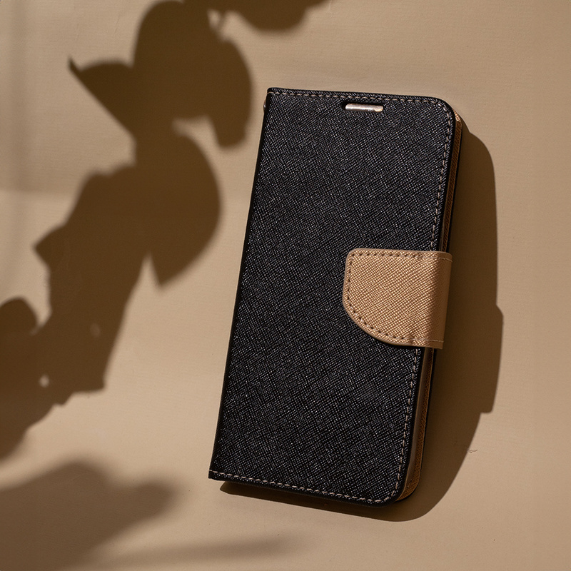 Etui Smart Fancy do iPhone 16 6,1&quot; czarno-złote