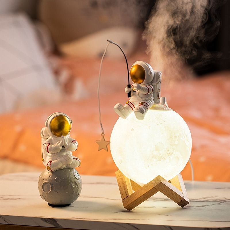 Lampka nocna / nawilżacz powietrza ASTRONAUTA Art Deco siedzący (wzór 5) AFSH