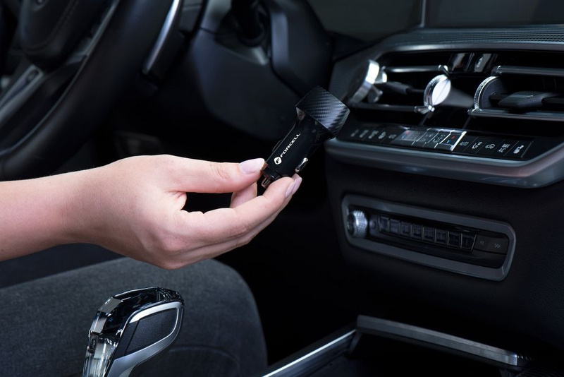 FORCELL CARBON ładowarka samochodowa USB QC 3.0 18W + USB QC 3.0 18W CC50-2A36W czarny (Total 36W)