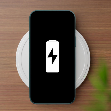 Futerał MATT do IPHONE 16 Plus ciemnozielony