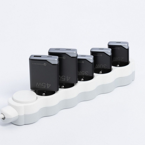 Ładowarka sieciowa do telefonu Forcell F-Energy Ultra Slim GaN III USB C PD QC4.0 3A 35W B135101-E czarna