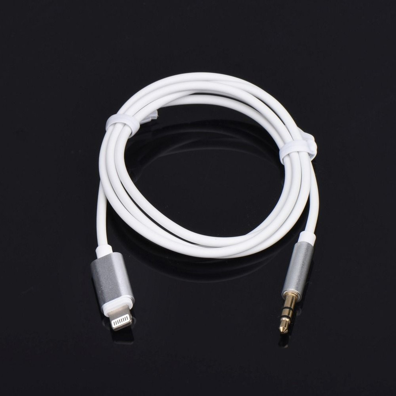 Adapter HF/audio do iPhone Lightning 8-pin do Jack 3,5mm biały kabel (męski)