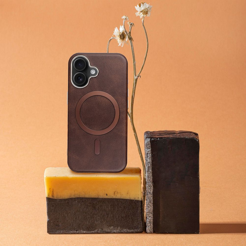 Futerał GENTLEMAN MAG COVER kompatybilny z MagSafe do IPHONE 17 PRO brązowy