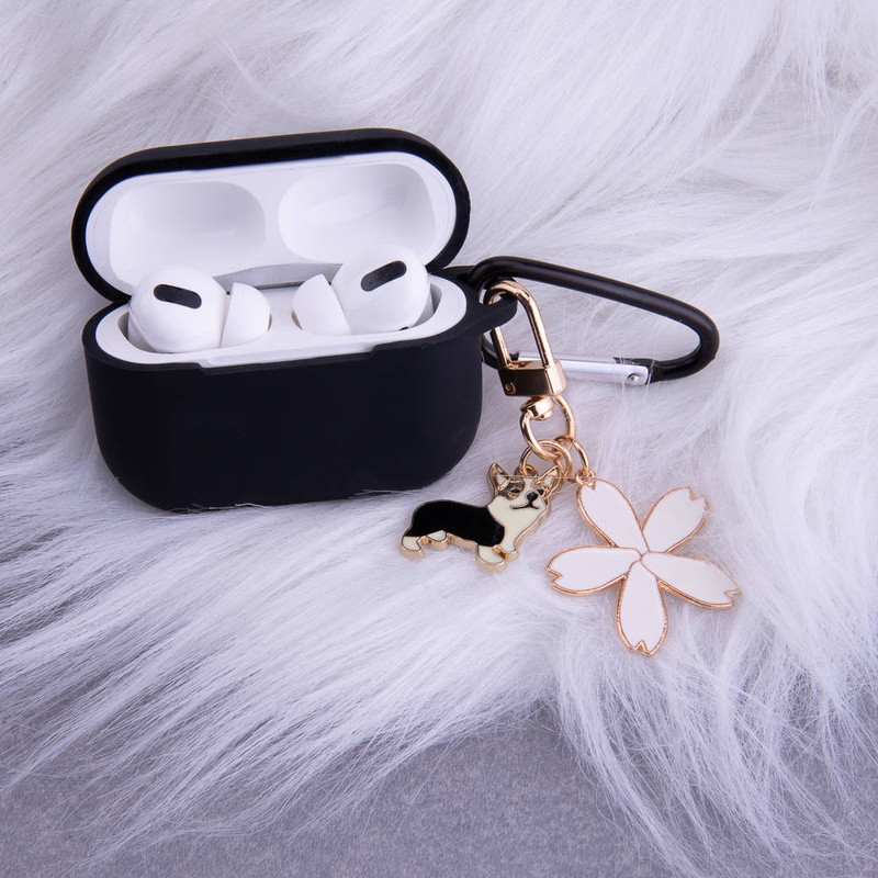 Etui do Airpods 3 czarne z zawieszką