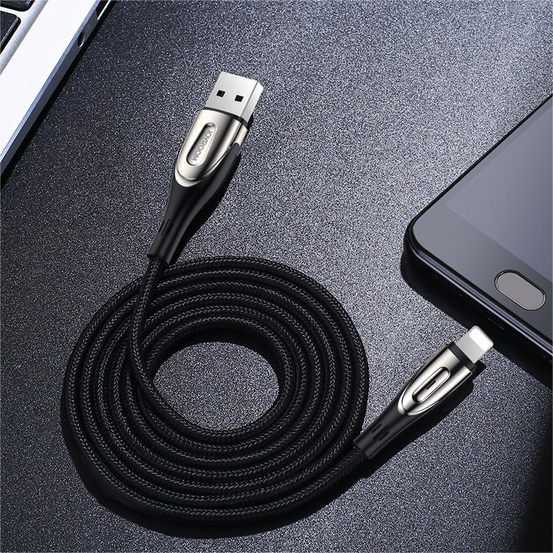 Joyroom Sharp Series Schnellladekabel USB-A - Lightning 3A 1,2m Schwarz (S-M411)