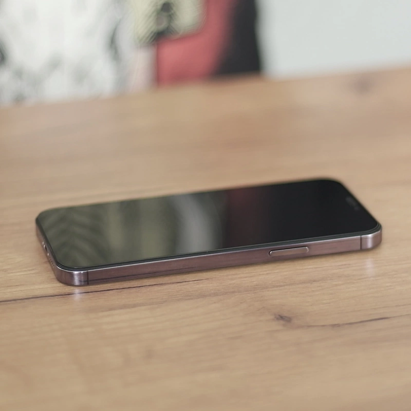 Wozinsky Full Glue Panzerglas für iPhone 16 Pro Max