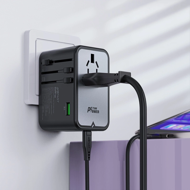 Acefast Z1 GaN 75W PD Reiseladeadapter 3x USB-C 2x USB-A - Schwarz