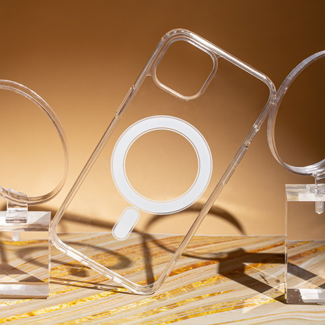 Nakładka Anti Shock 1,5 mm Mag do iPhone 13 Pro Max 6,7" transparentna big hole