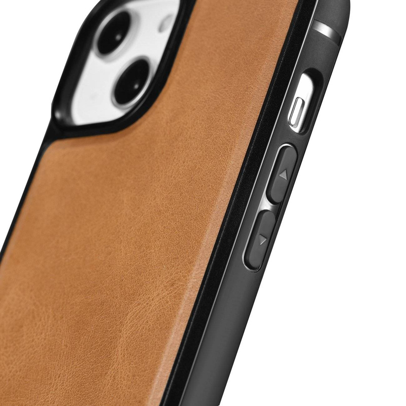iCarer Leather Oil Wax case with genuine leather cover for iPhone 14 (MagSafe compatible) brown (WMI14220717-TN)
