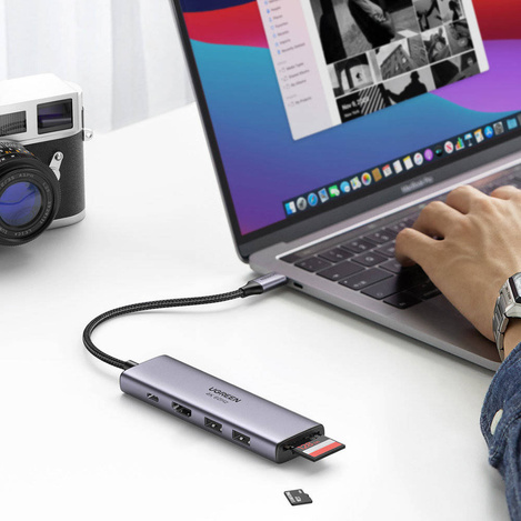 Ugreen 6in1 multifunctional USB Type C HUB - 2x USB 3.2 Gen 1 / HDMI 4K 60Hz / SD and TF memory card reader / USB Type C PD 100W gray (60384 CM511)