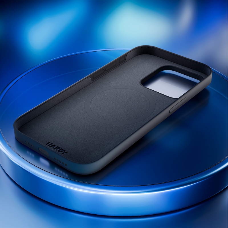 Apple iPhone 16 Pro - 3mk Hardy Silicone MagCase Graphite