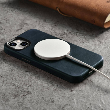 iCarer Oil Wax Premium Leather Case iPhone 14 Magnetic Leather Case with MagSafe dark blue (WMI14220701-BU)