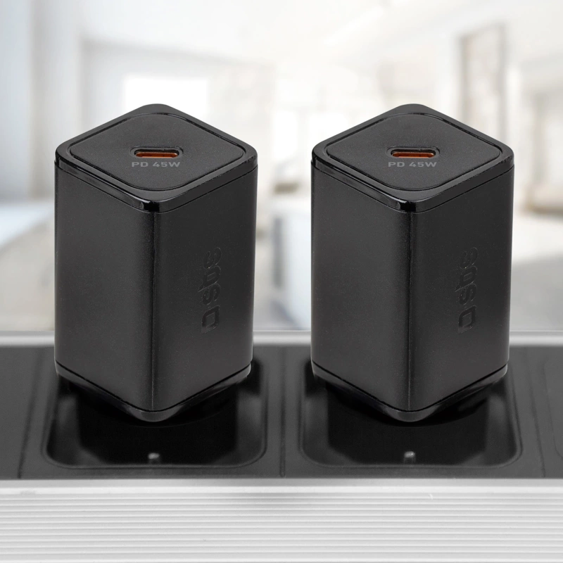 Ładowarka sieciowa SBS TETRGAN1C45W 45W GaN USB-C z Power Delivery - czarna