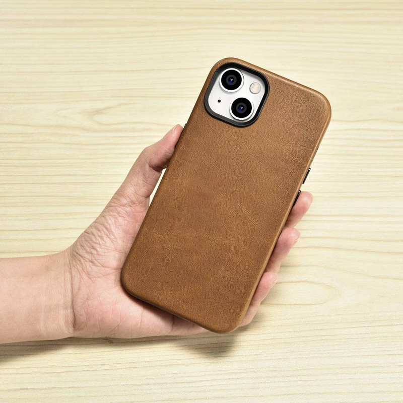 iCarer Oil Wax Premium Leather Case iPhone 14 Magnetic Leather Case with MagSafe Brown (WMI14220701-TN)