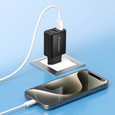 Ładowarka sieciowa Wozinsky CWCUCB 30W USB-C / 2 x USB-A - czarny