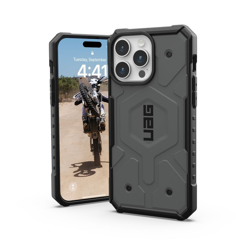 UAG Pathfinder Magsafe - protective case for iPhone 15 Pro Max (silver)