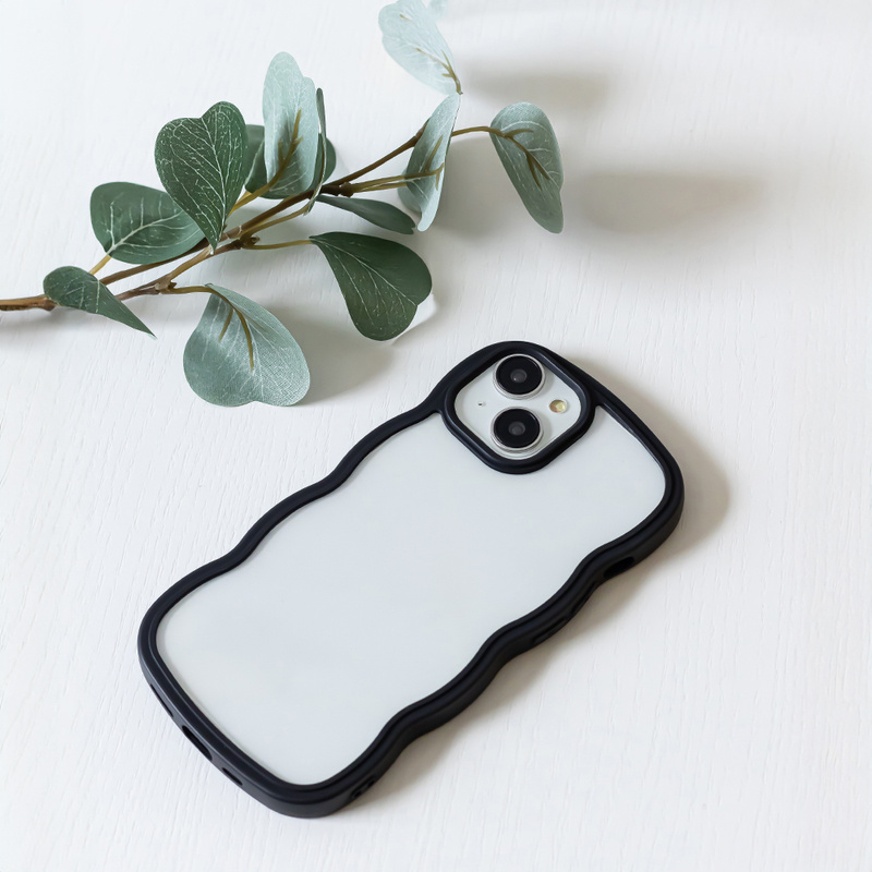 Nakładka Wave do iPhone 13 6,1&quot; czarna