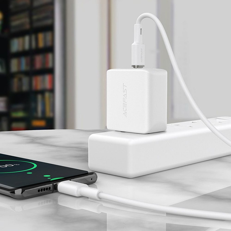 Acefast Kabel USB Typ C - USB Typ C 1,2m, 60W (20V / 3A) weiß (C2-03 weiß)