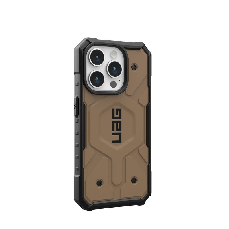 UAG Pathfinder Magsafe - protective case for iPhone 15 Pro (dark earth)