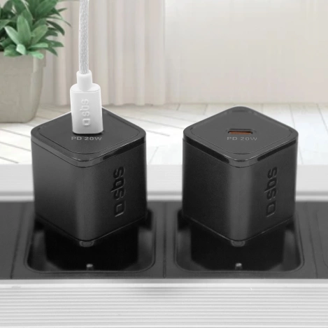 SBS TETRGAN1C20K 20W GaN USB-C Wall Charger with Power Delivery - Black