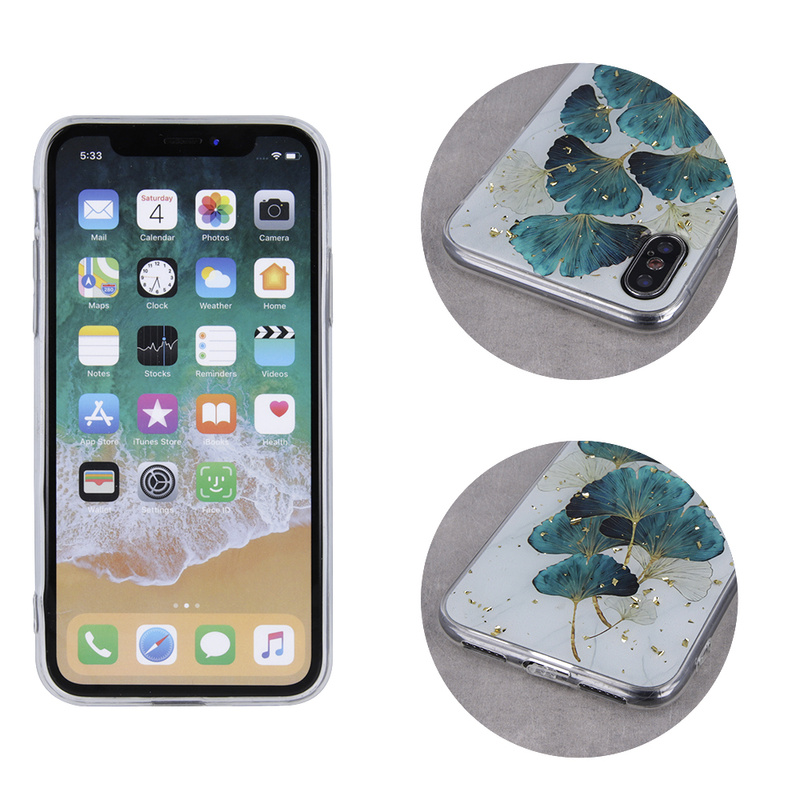 Nakładka Gold Glam do iPhone 15 Pro 6,1&quot; listki