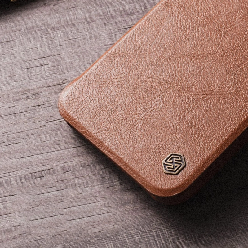 Nillkin Qin Leder Pro Hülle iPhone 14 Plus Kamera Cover Holster Cover Flip Case Braun