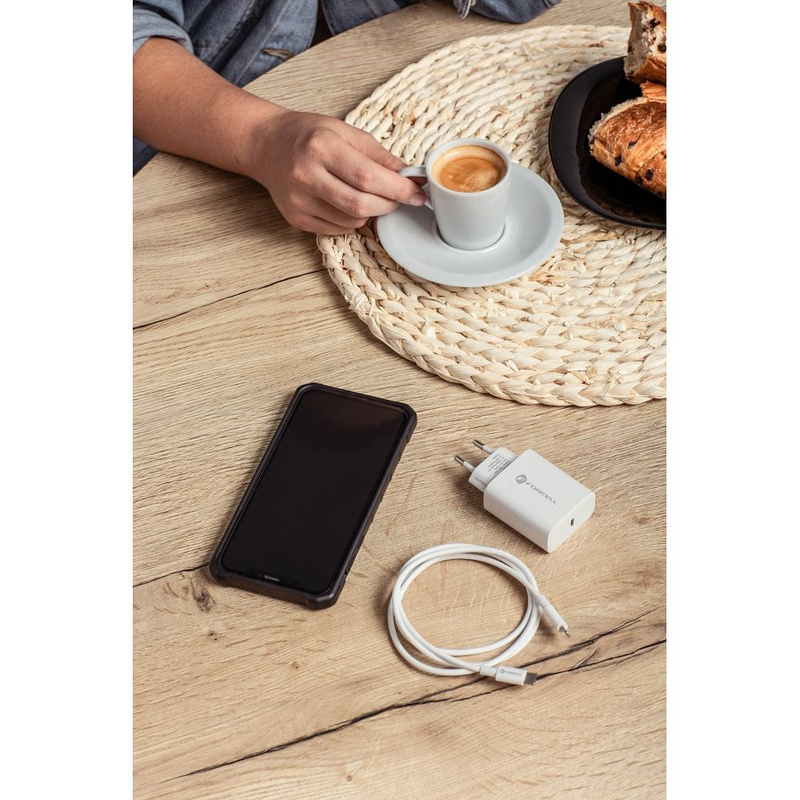 Forcell Ładowarka Sieciowa ze złączem USB typ C i kablem lightning - 3A 20W z funkcją ładowania PD i QC 4.0