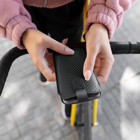 Futerał Uniwersalny POCKET Carbon - Model 06 - do NOKIA C5 / E51 / E52 / 515 SAMSUNG S5610