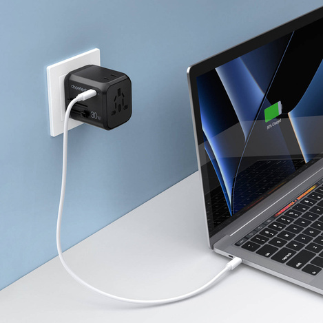 Choetech Fast Universal GaN USB Travel Charger Type C / 3 x USB-A 30W Power Delivery Black (PD5008-BK)